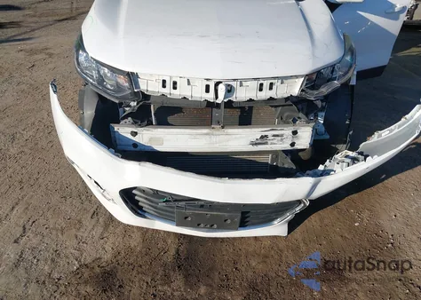 2019 Chevrolet Trax Ls z USA, uszkodzony, nr VIN 3GNCJKSBXKL304468